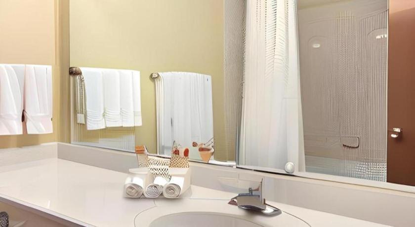 Hotel Days By Wyndham Selma