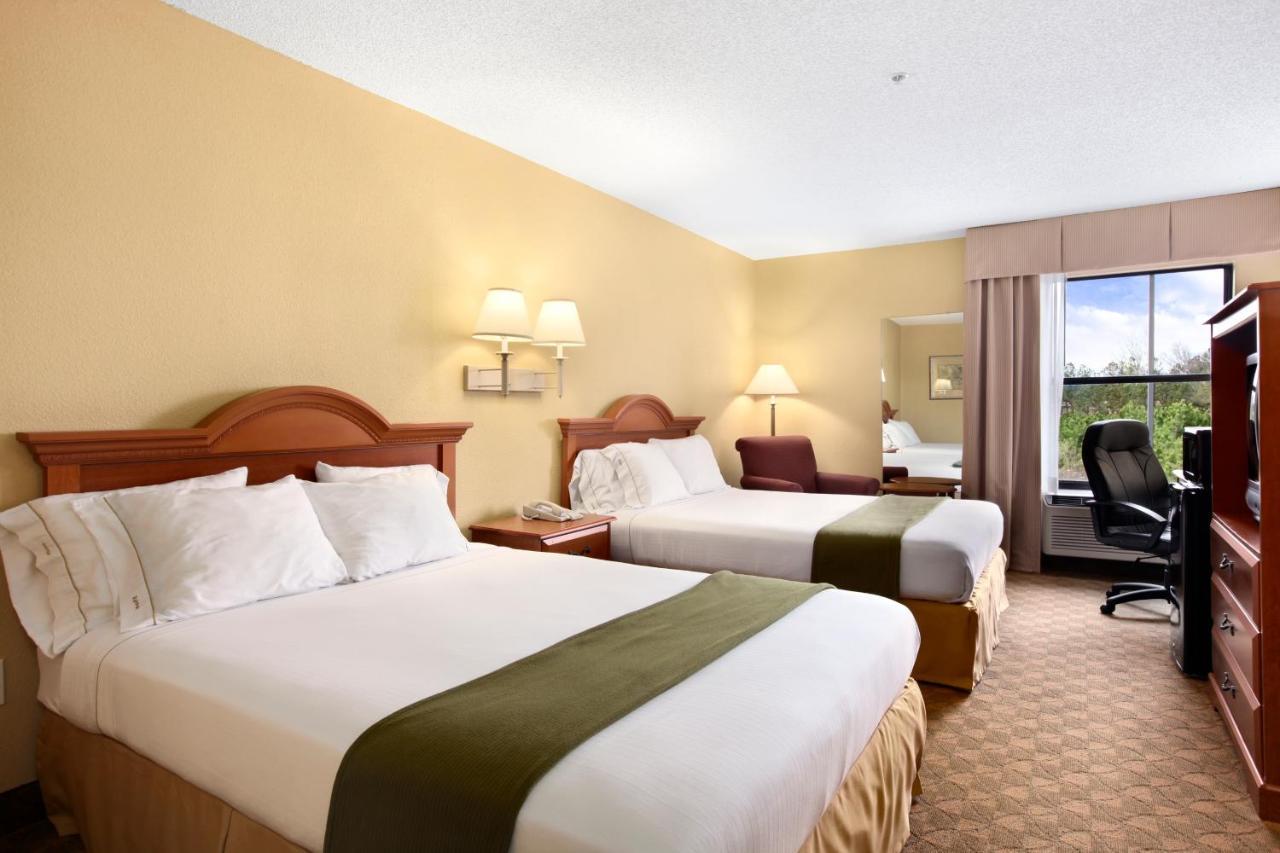 Days By Wyndham Hotel
